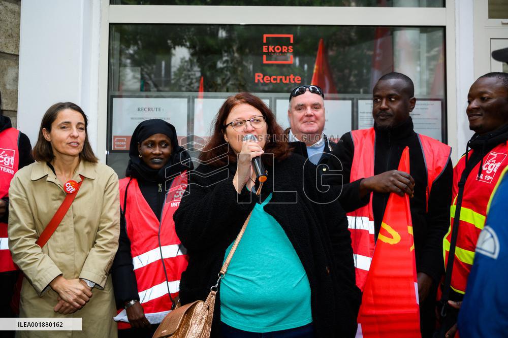 Undocumented Migrants Demand Regularization - Paris