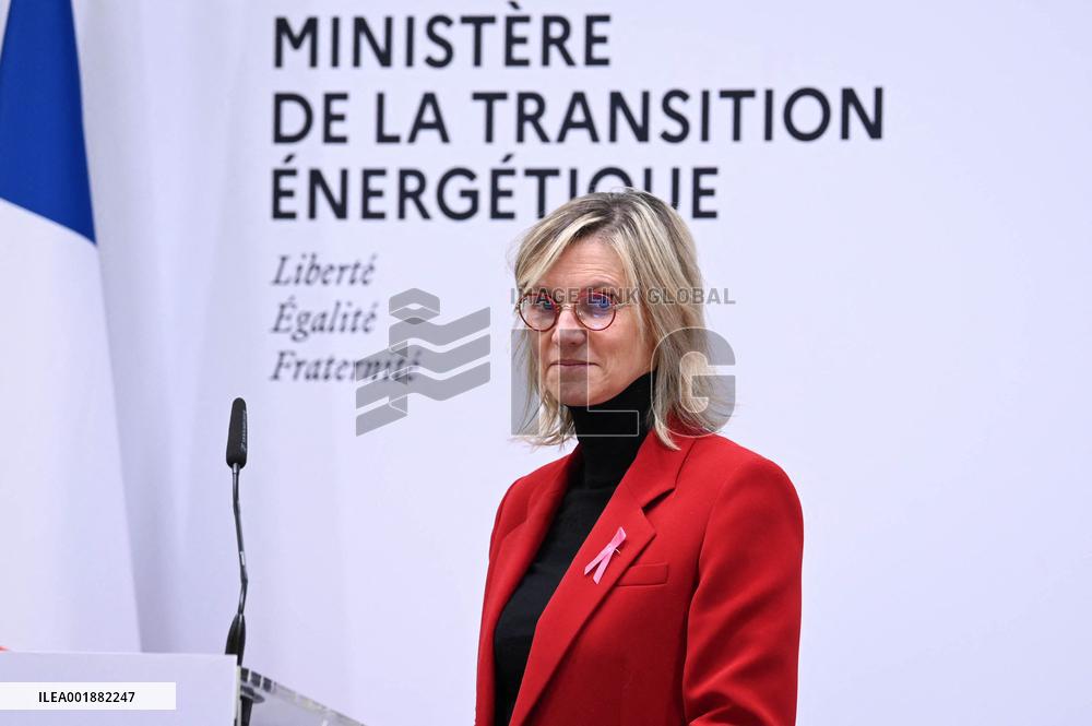 Sobriety Charter For Commercial Buildings Presentation - Paris