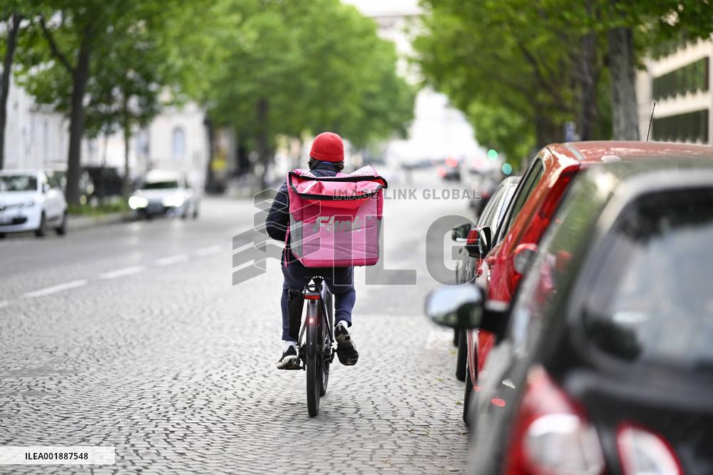 Delivery Illustrations