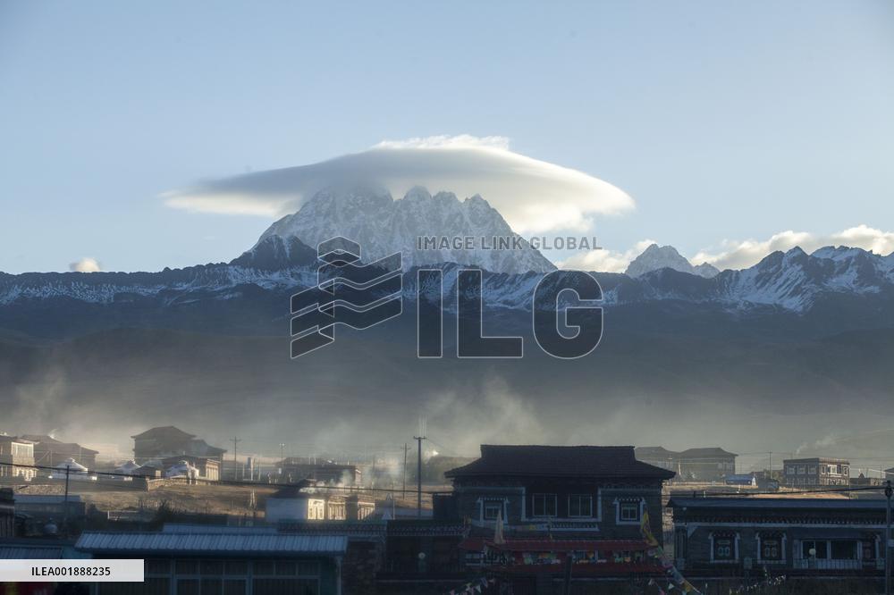 Cap Cloud Above Yala Mountain in Kangding