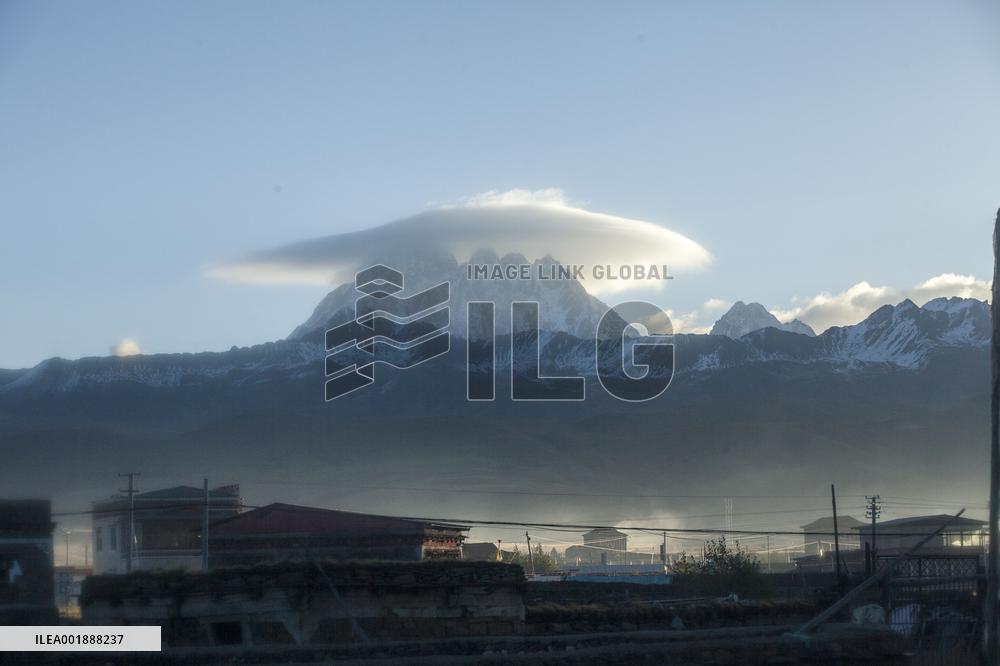 Cap Cloud Above Yala Mountain in Kangding