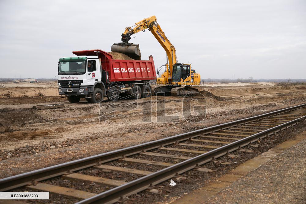 Xinhua Headlines: 10 years on, BRI pioneers high-quality cooperation for global prosperity