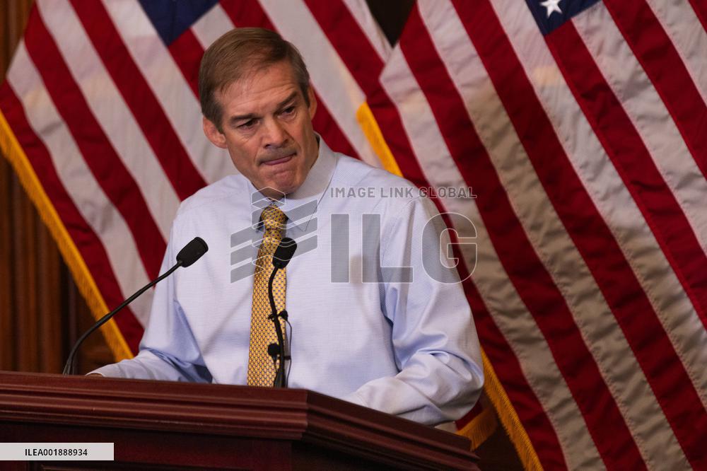 U.S.-WASHINGTON, D.C.-HOUSE SPEAKER-JIM JORDAN-NOMINEE-DROPPING