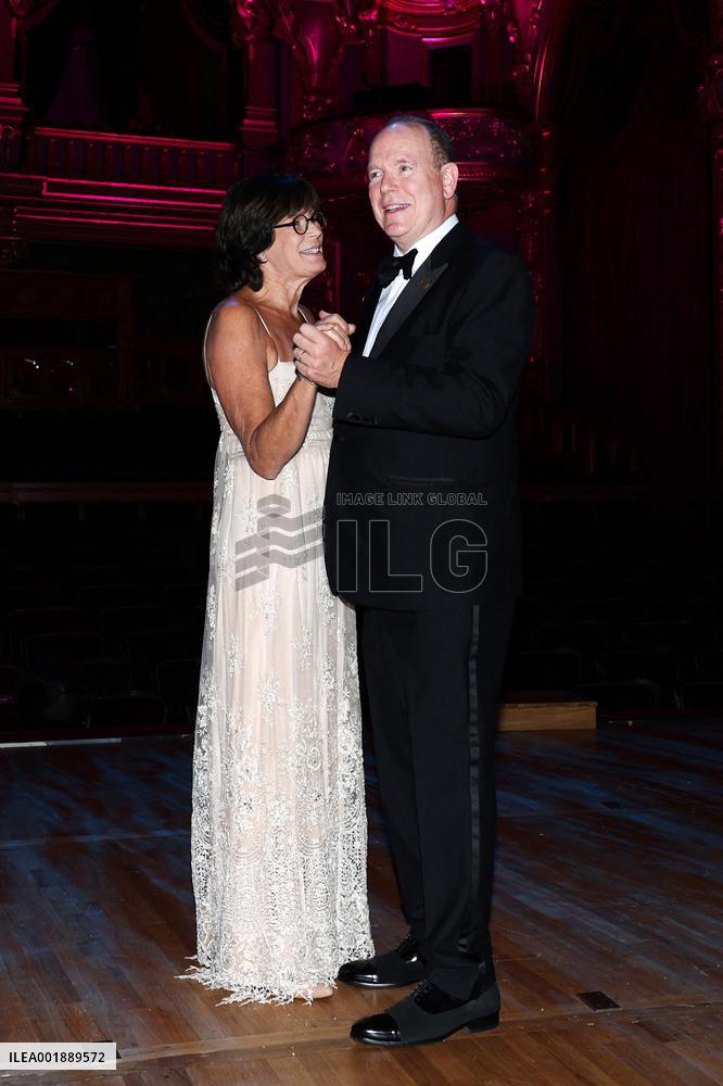 NO TABLOIDS - Prince Rainer III Ball To Benefit The Fight Aids Monaco