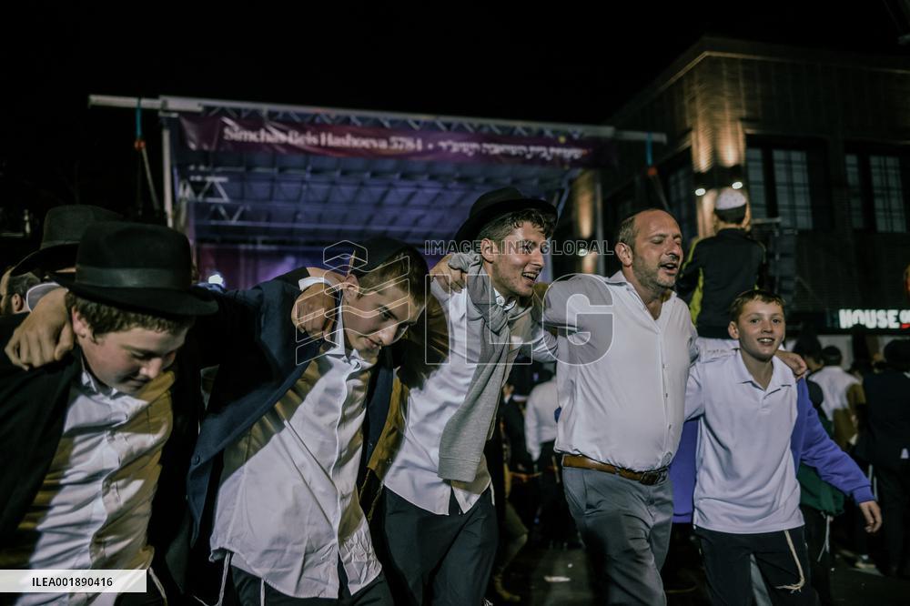 Sukkot Jewish Holiday - NYC