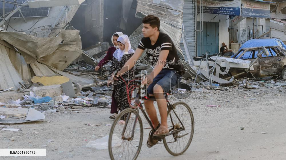 Israel Continues Strikes Across Gaza