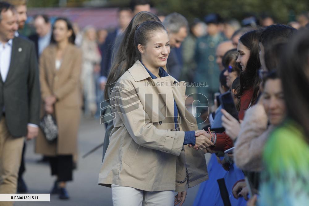 Spanish Royals Arrive In Arroes