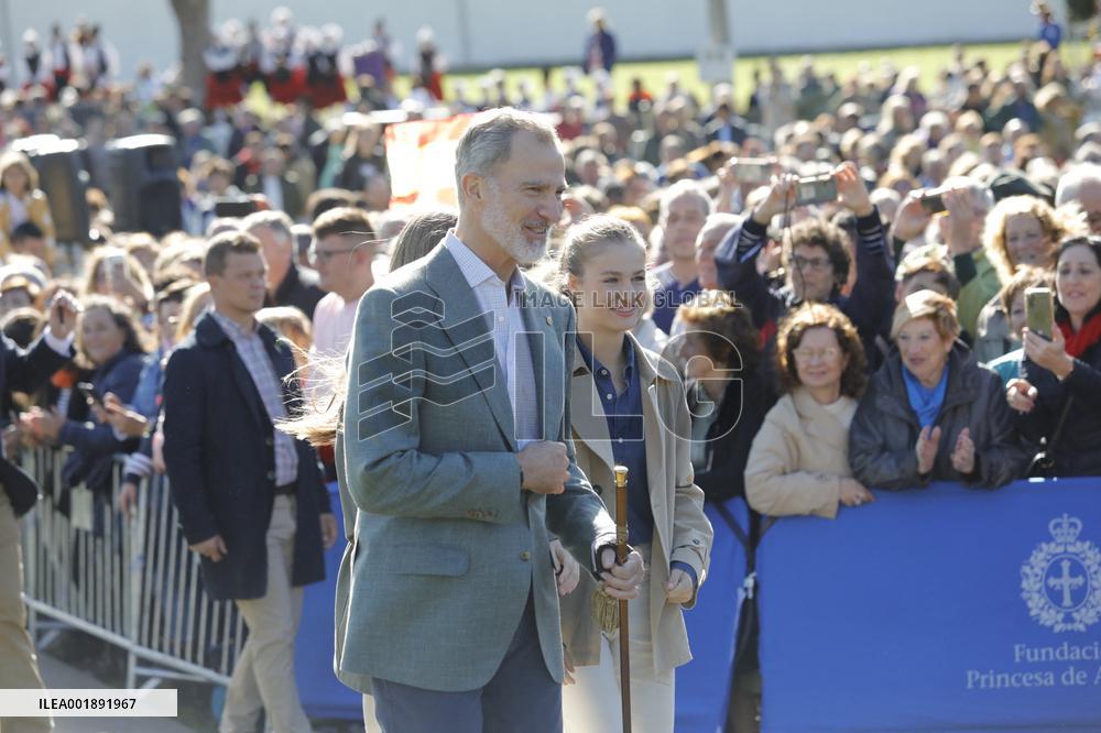 Spanish Royals Arrive In Arroes