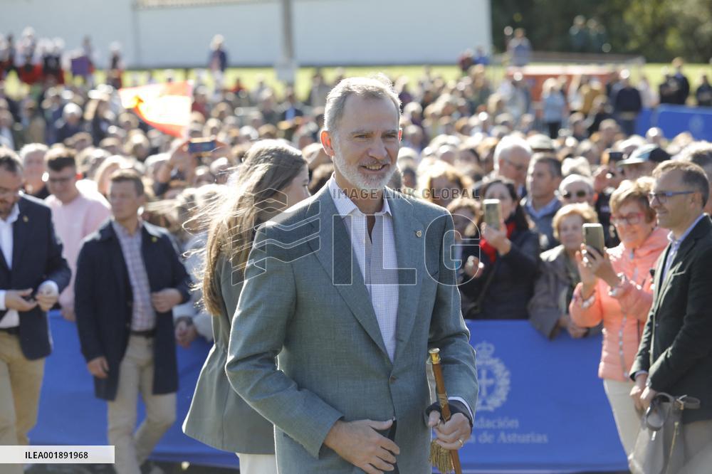 Spanish Royals Arrive In Arroes