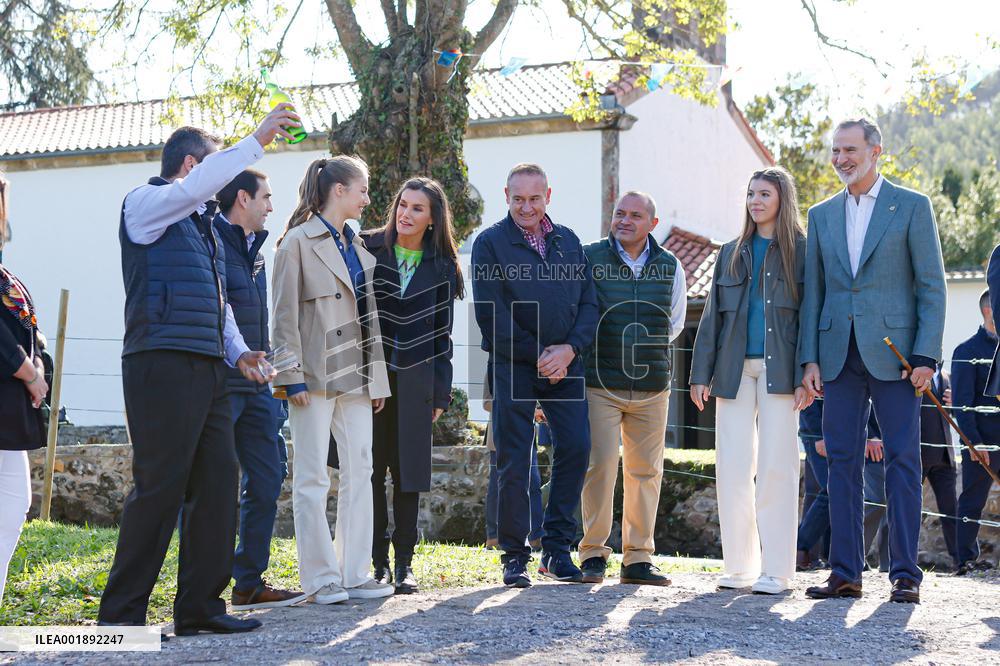 Spanish Royals Arrive In Arroes