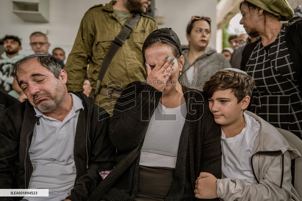 Funeral Of A Israeli Soldier