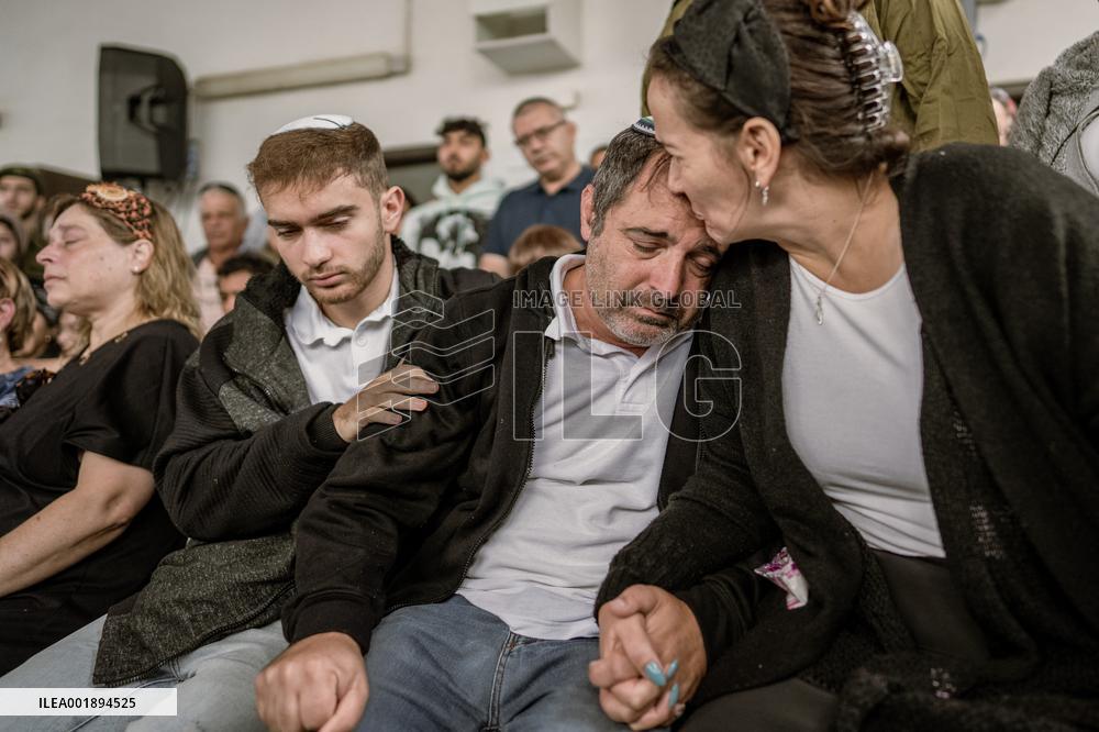 Funeral Of A Israeli Soldier