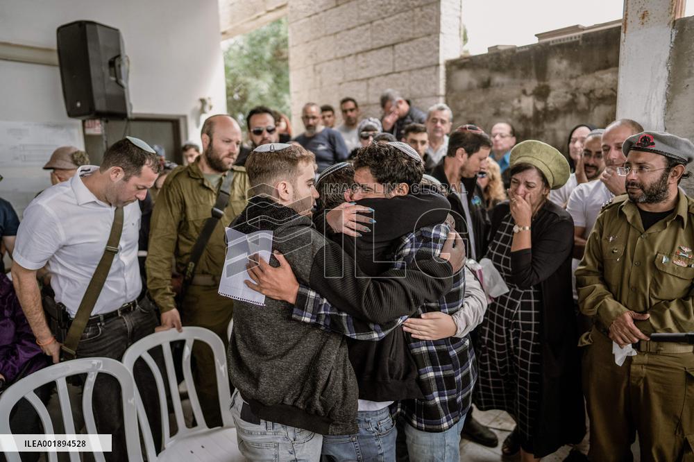 Funeral Of A Israeli Soldier