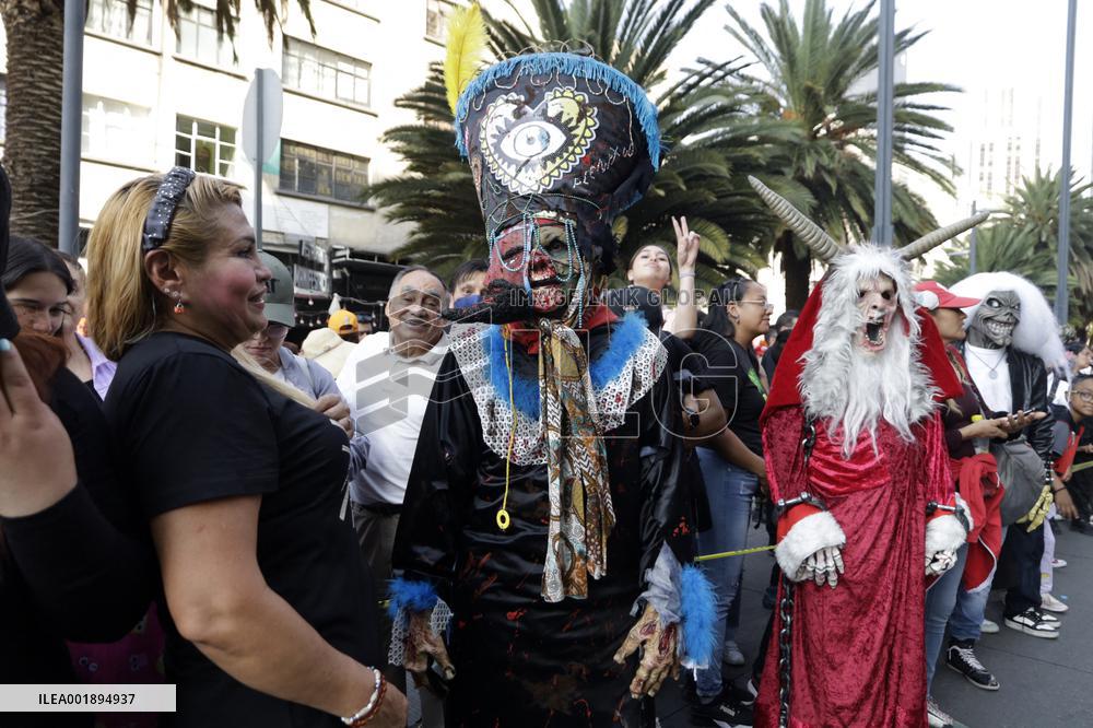 Zombie March - Mexico