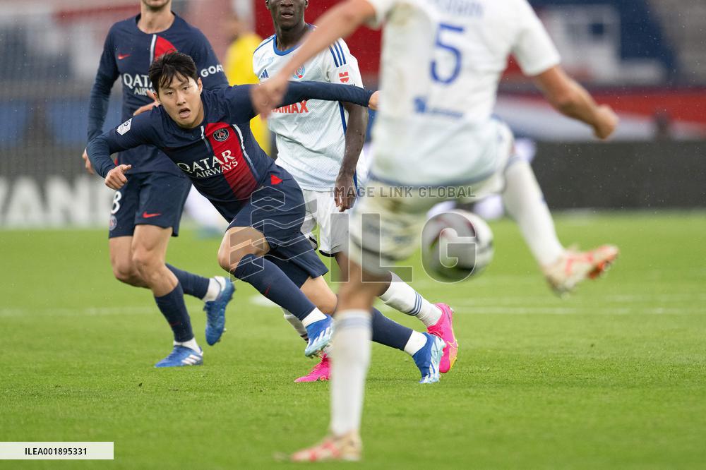Ligue 1 match between, Paris Saint Germain  PSG v RC Strasbourg