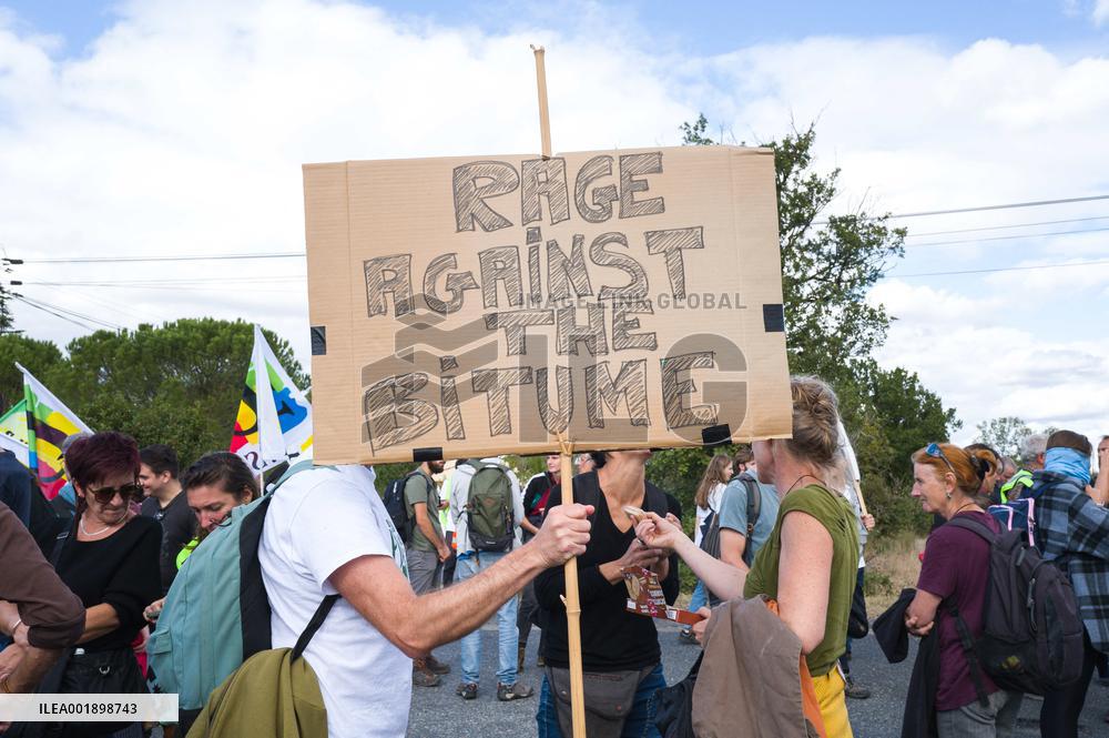 A69 Freeway Protest - Saix