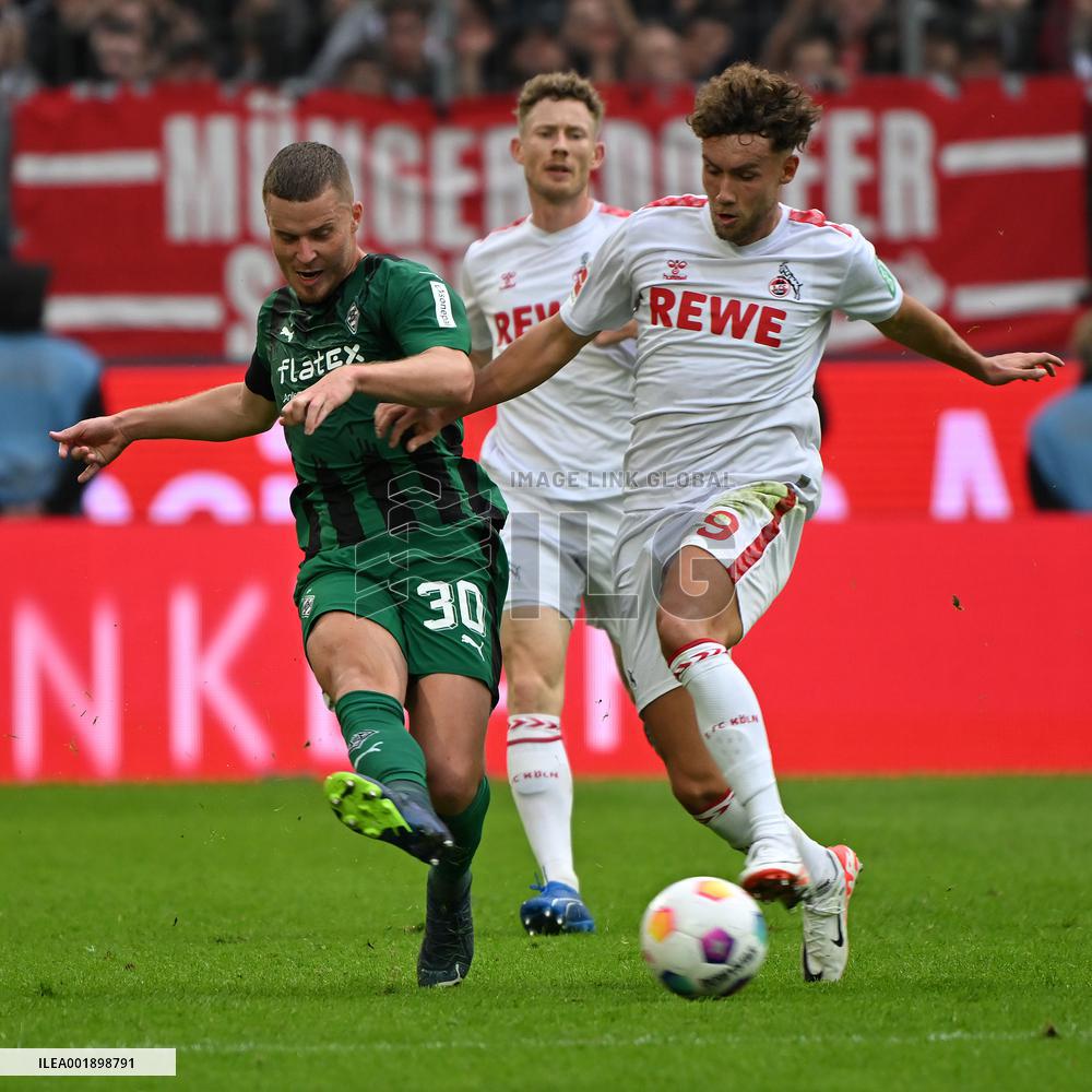 (SP)GERMANY-COLOGNE-FOOTBALL-BUNDESLIGA-COLOGNE VS MOENCHENGLADBACH