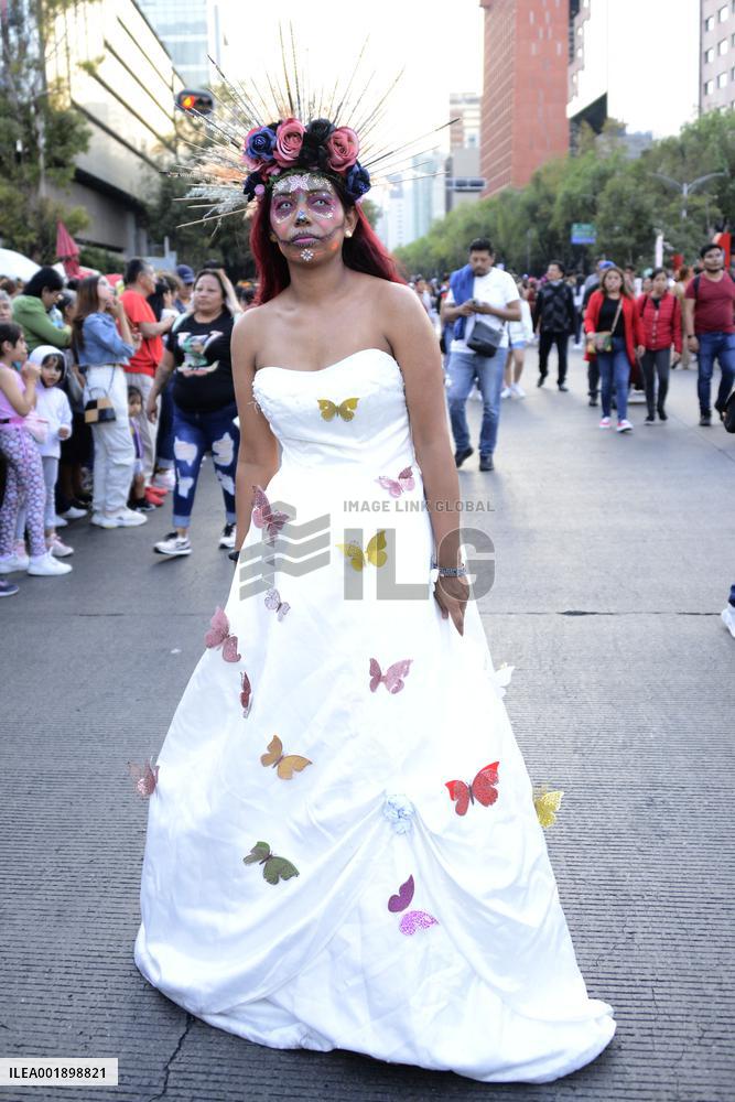 Caterinas Mega Parade - Mexico City