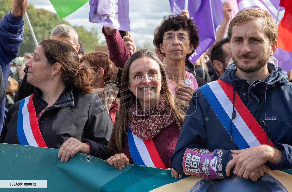 A69 Freeway Protest - Saix