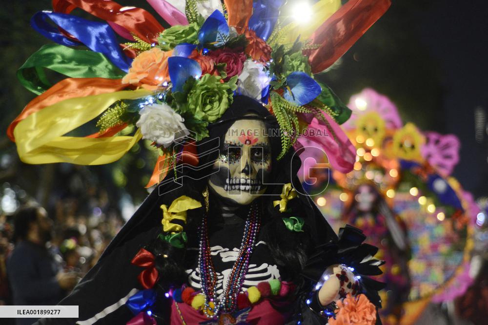 Caterinas Mega Parade - Mexico City