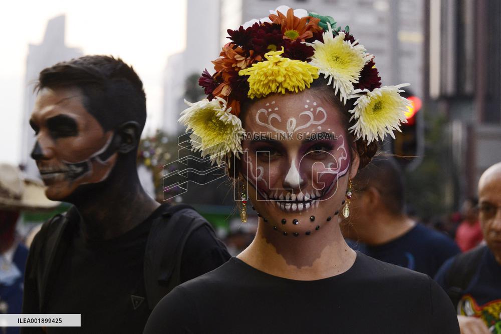 Caterinas Mega Parade - Mexico City