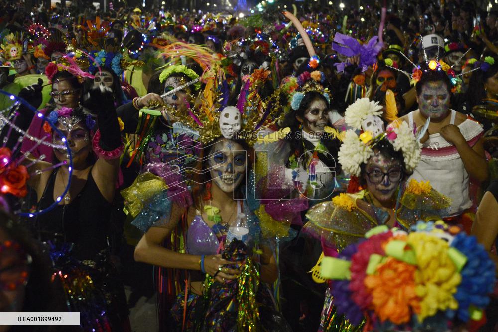 Caterinas Mega Parade - Mexico City