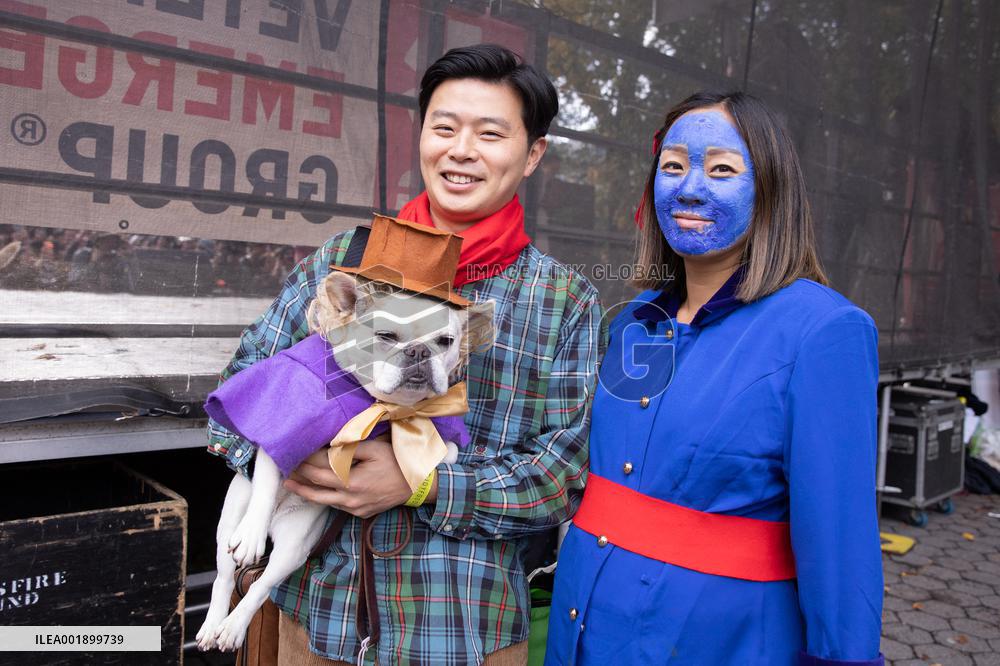 Halloween Dog Parade - NYC
