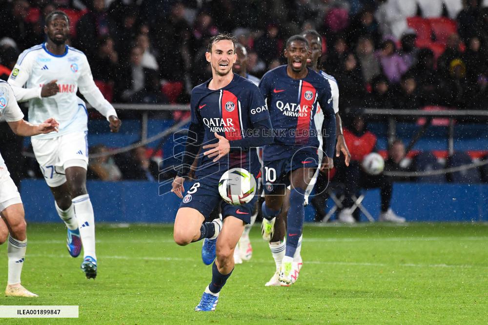 Ligue 1 - PSG v Strasbourg