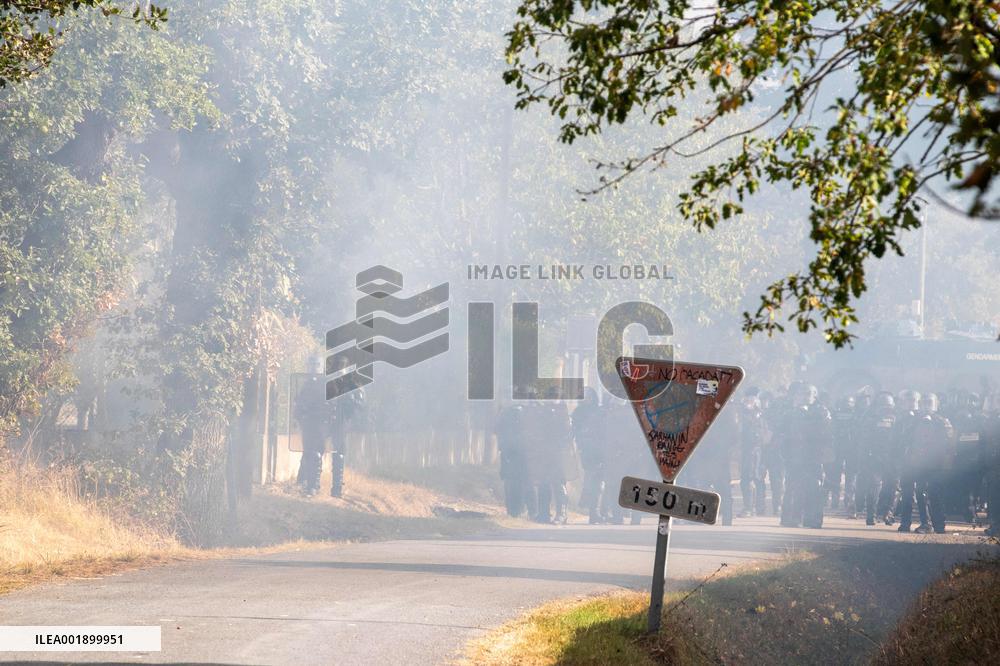 A69 Freeway Protest - Saix