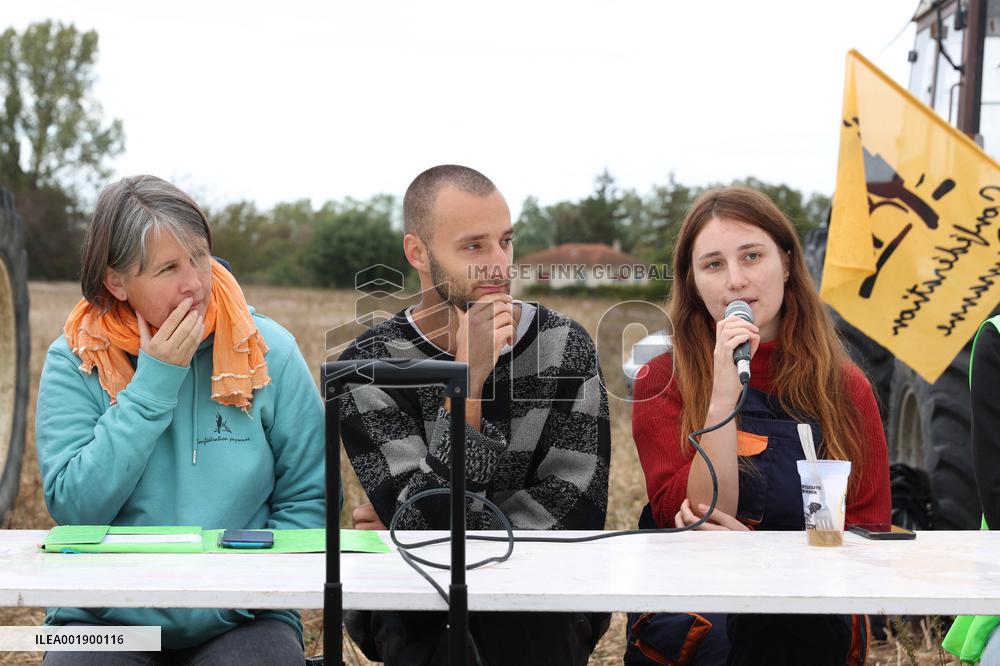 A69 Freeway Protest - Saix