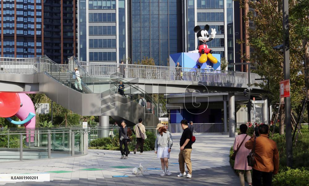 Disney 100th Anniversary Mickey Mouse Commemorative Sculpture