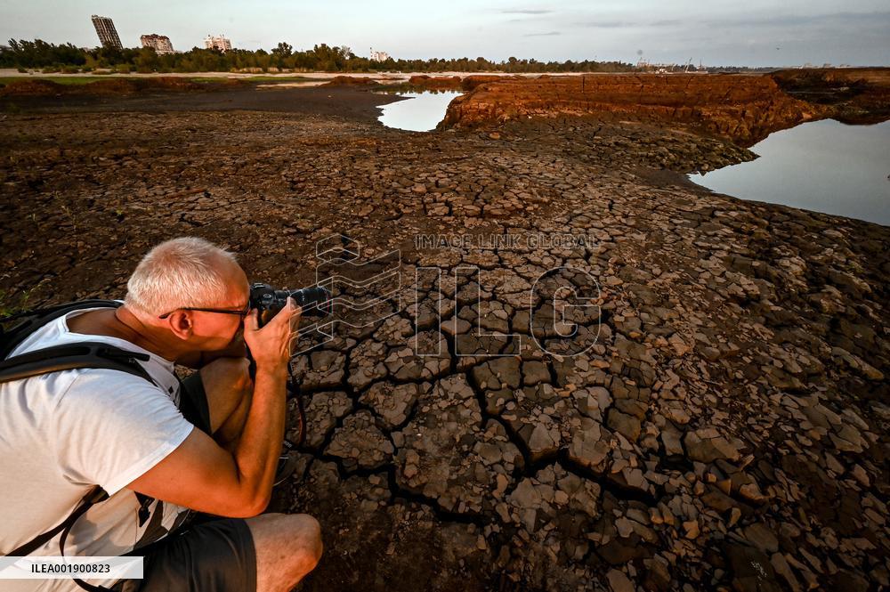 Sukha Moskovka River in Zaporizhzhia