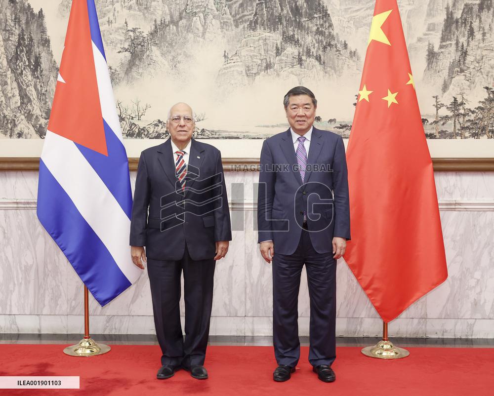 CHINA-BEIJING-HE LIFENG-CUBA-RICARDO CABRISAS RUIZ-TALKS (CN)