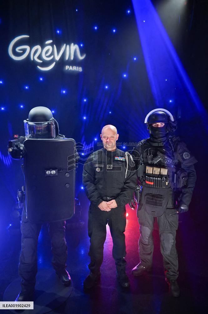 Special Police Unit Wax Figures - Paris