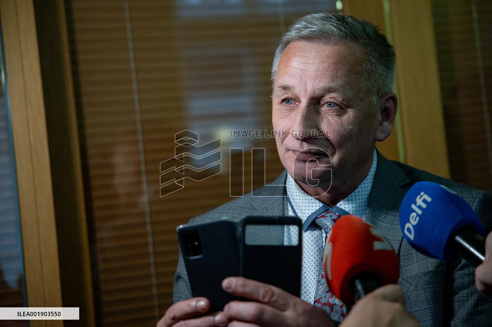 Expenses benefits misuse scandal of Kalle Grünthal
