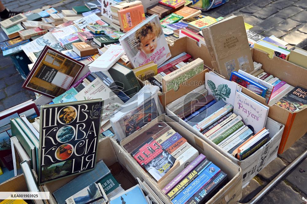Flea book market in Lviv