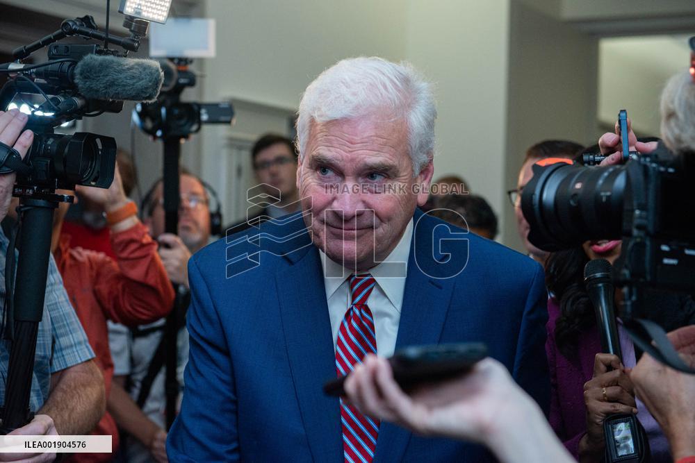 Republicans Nominate Mike Johnson For House Speaker - Washington