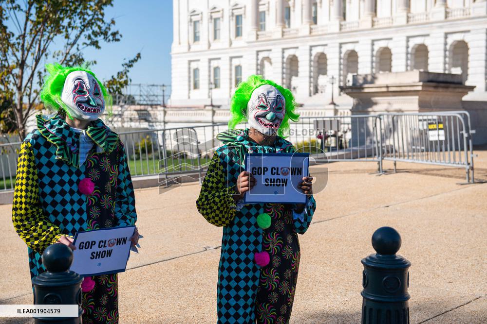 Republicans Nominate Mike Johnson For House Speaker - Washington