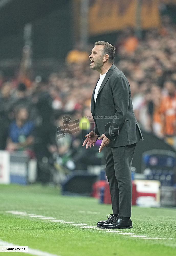 (SP)TÜRKIYE-ISTANBUL-FOOTBALL-UEFA CHAMPIONS LEAGUE-GALATASARAY VS FC BAYERN MUNICH