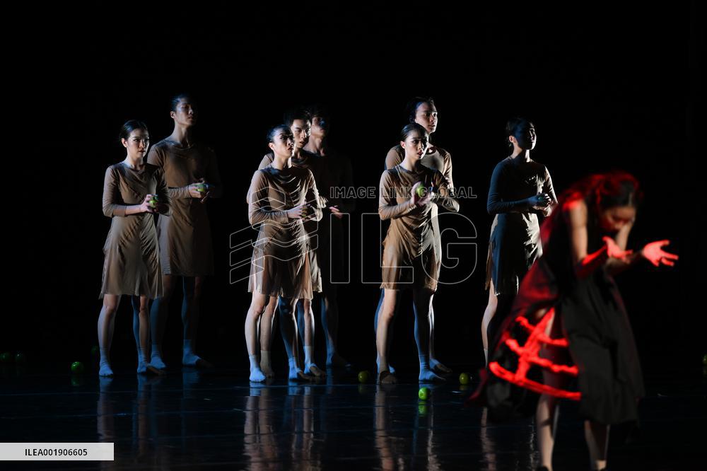 MEXICO-MEXICO CITY-BEIJING DANCE THEATER-PERFORMANCE