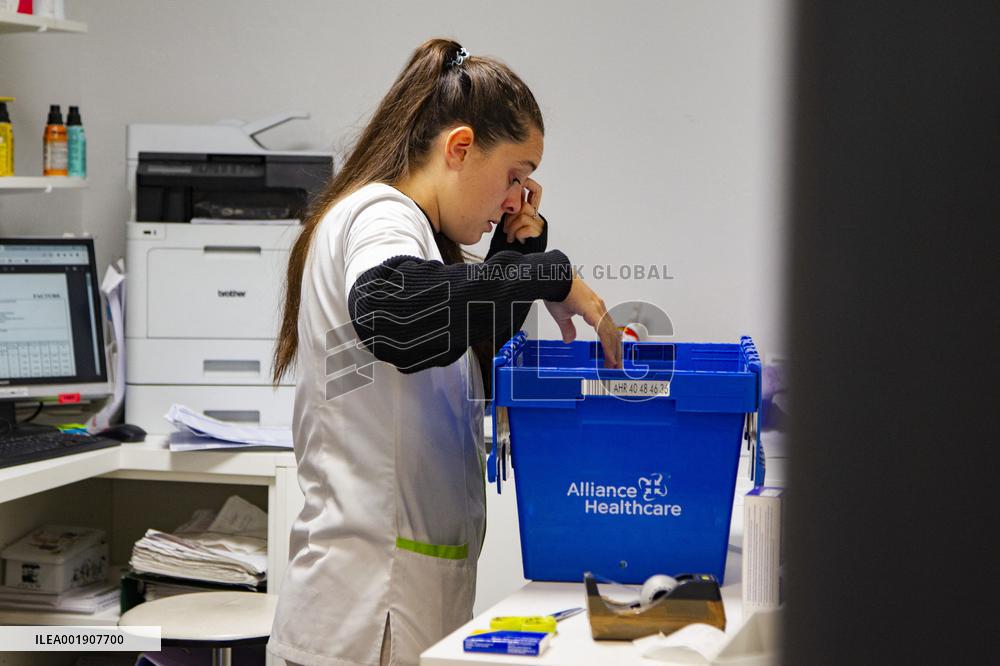 Illustration - Pharmacy - Briancon