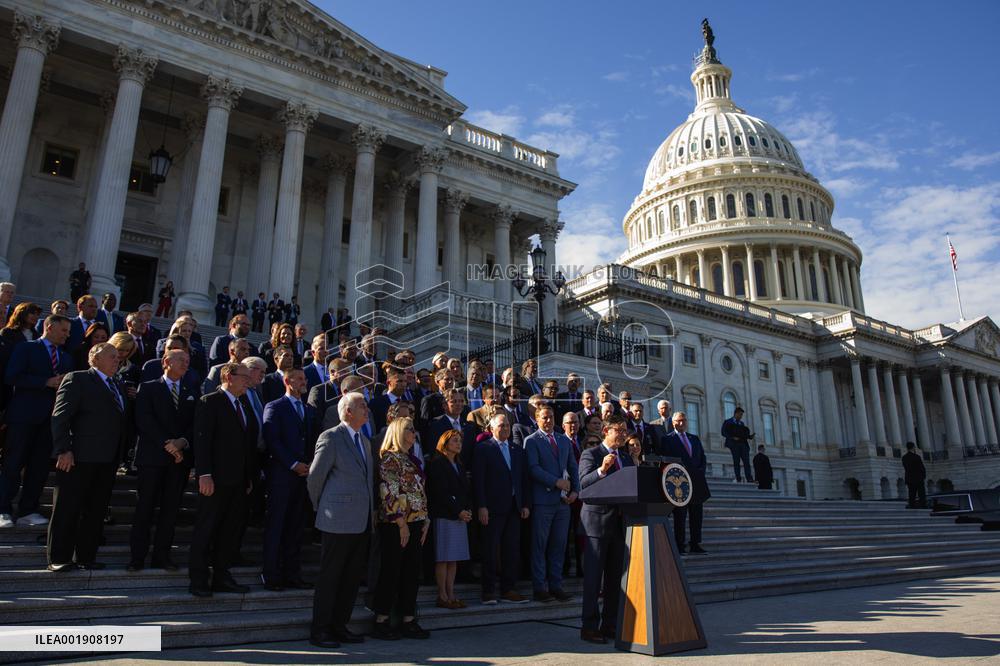 U.S.-WASHINGTON, D.C.-HOUSE SPEAKER-ELECTION-MIKE JOHNSON
