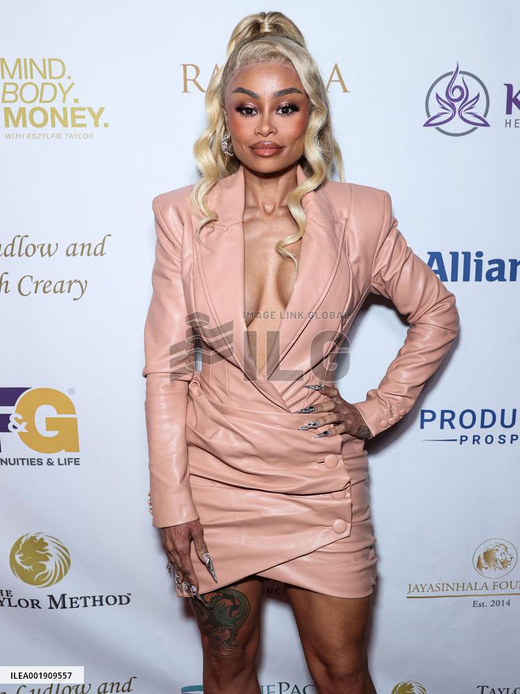 4th Annual Future Stars Basketball Camp Charity Dinner Gala - LA