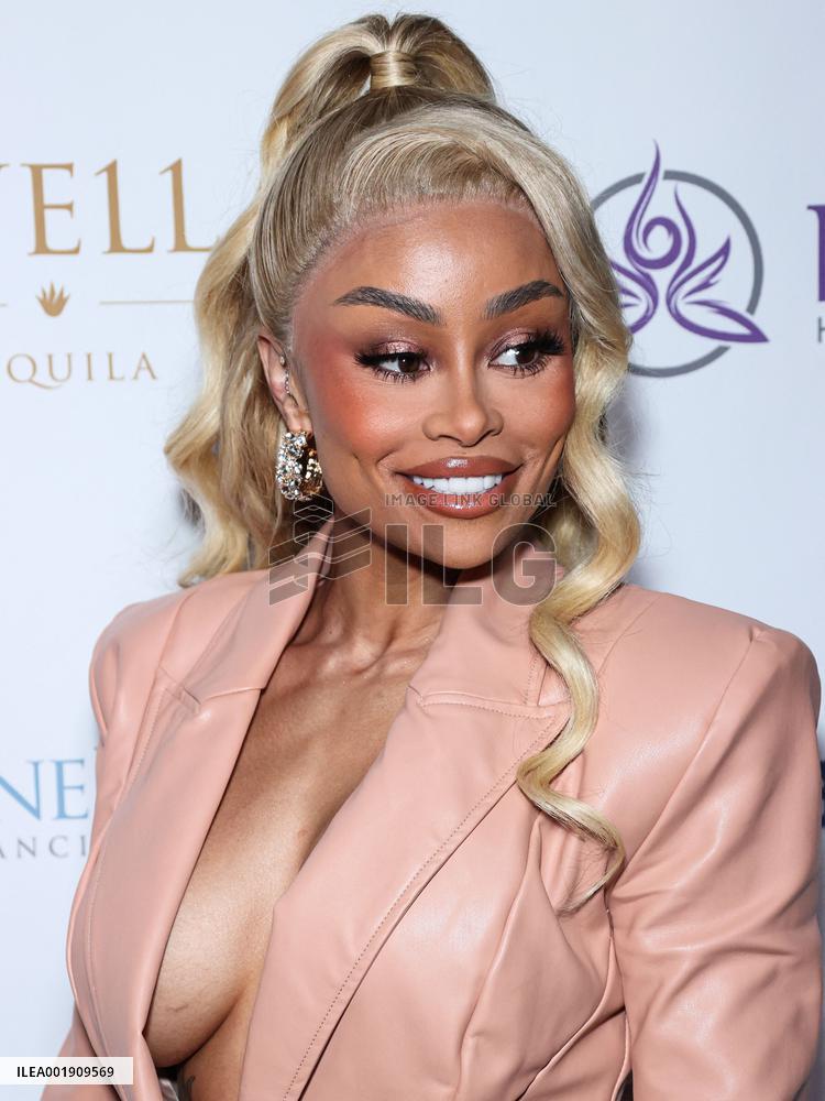 4th Annual Future Stars Basketball Camp Charity Dinner Gala - LA