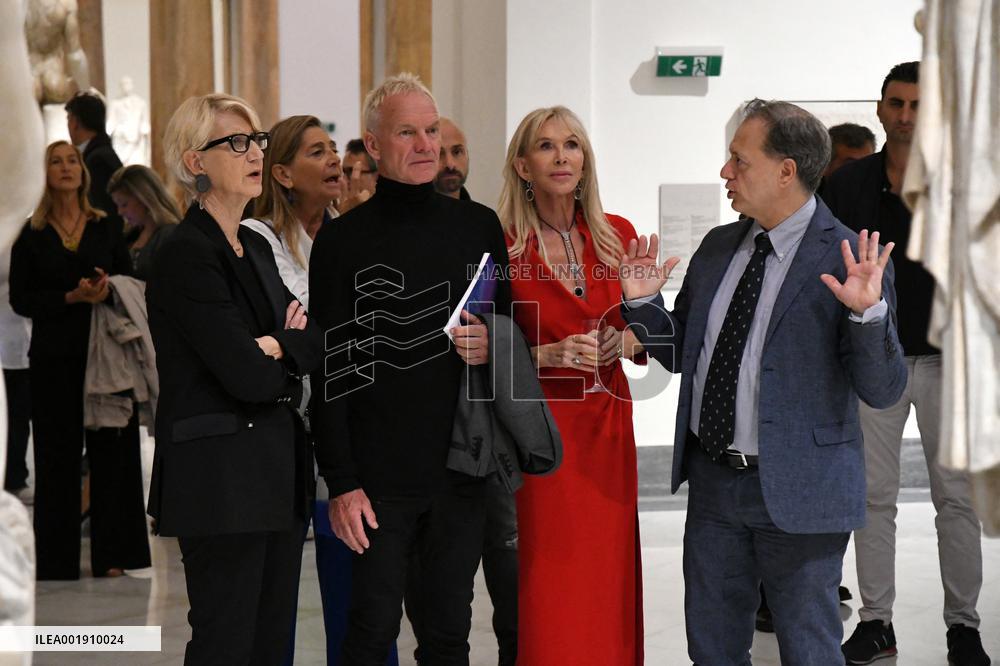 Trudie Styler And Sting At The National Archaeological Museum - Naples
