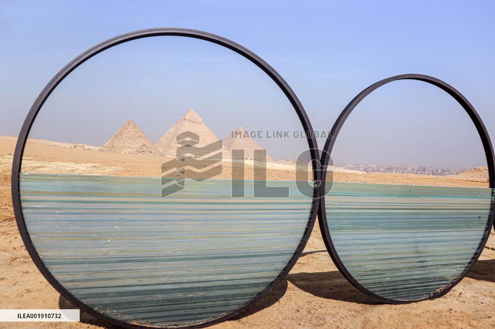 EGYPT-GIZA-PYRAMIDS-ART EXHIBITION