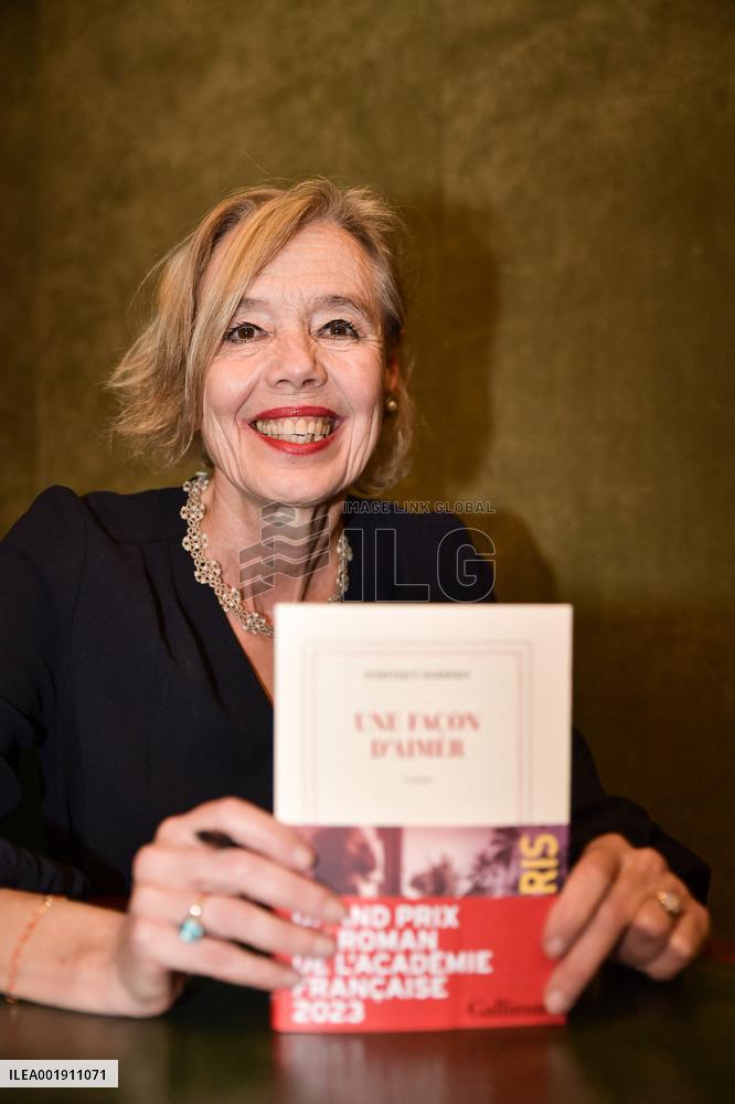 Proclamation Of The Novel Award - Paris