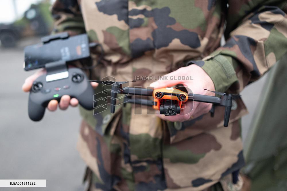 Elisabeth Borne inaugurates the French Army drone school - Chaumont-Semoutiers