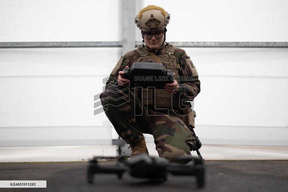 Elisabeth Borne inaugurates the French Army drone school - Chaumont-Semoutiers