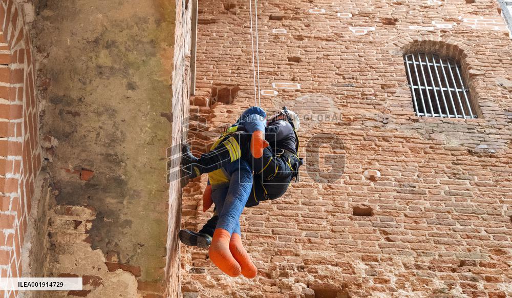 Joint exercise of police, ambulance and rescue workers